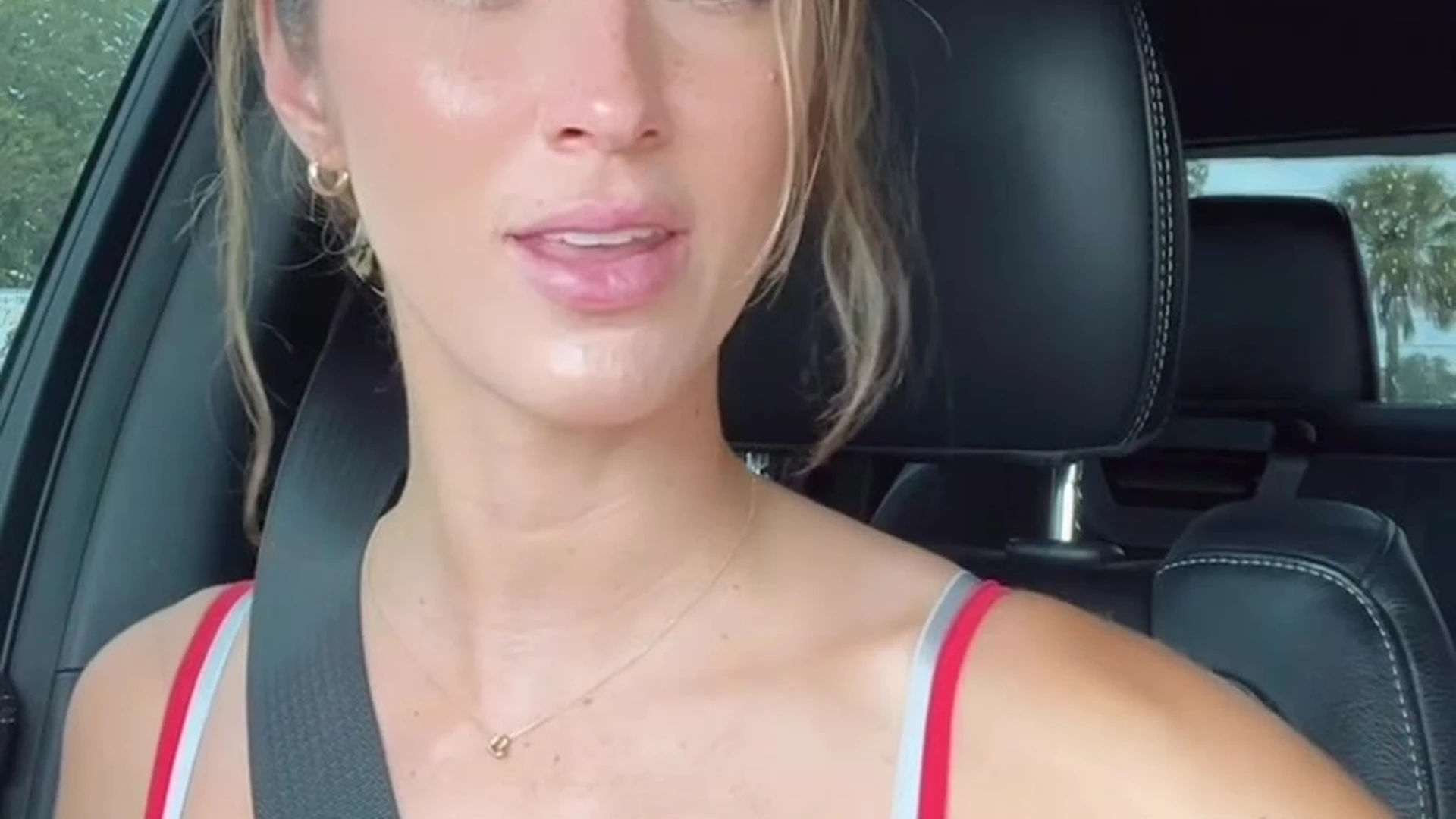 Caucasian Natalie Roush o n l y f a n s full clip leak
