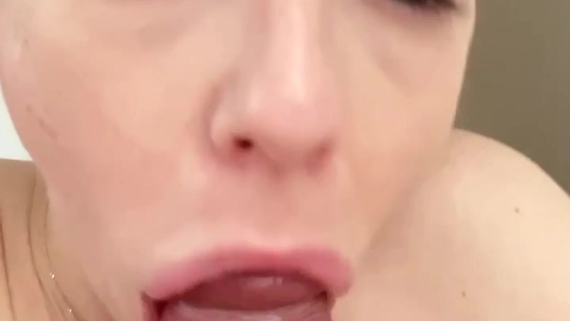 MILF Mama Fiona Onlyfans leaked