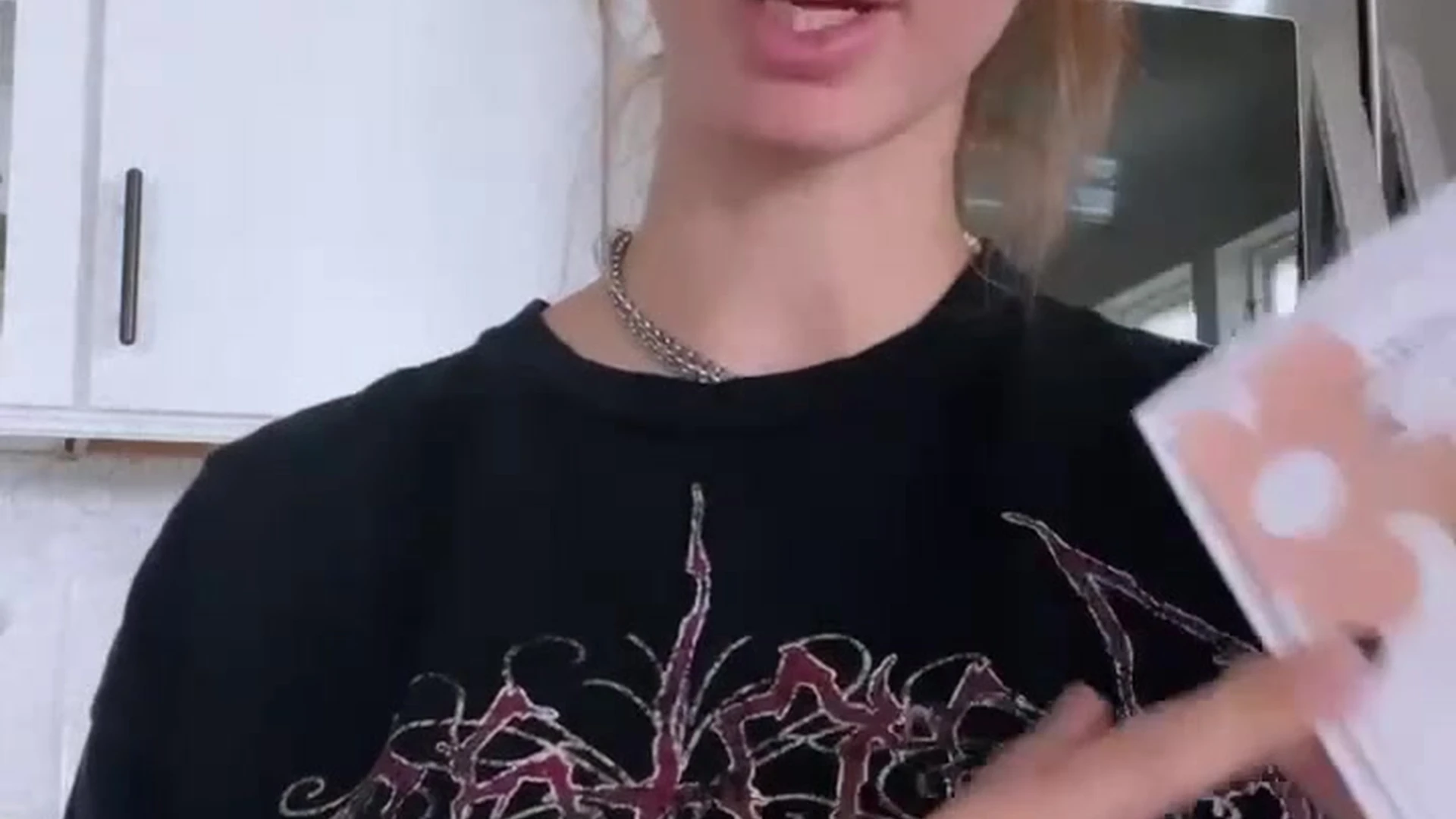 beautiful sucking Caucasian Natalie Roush nude porn leak