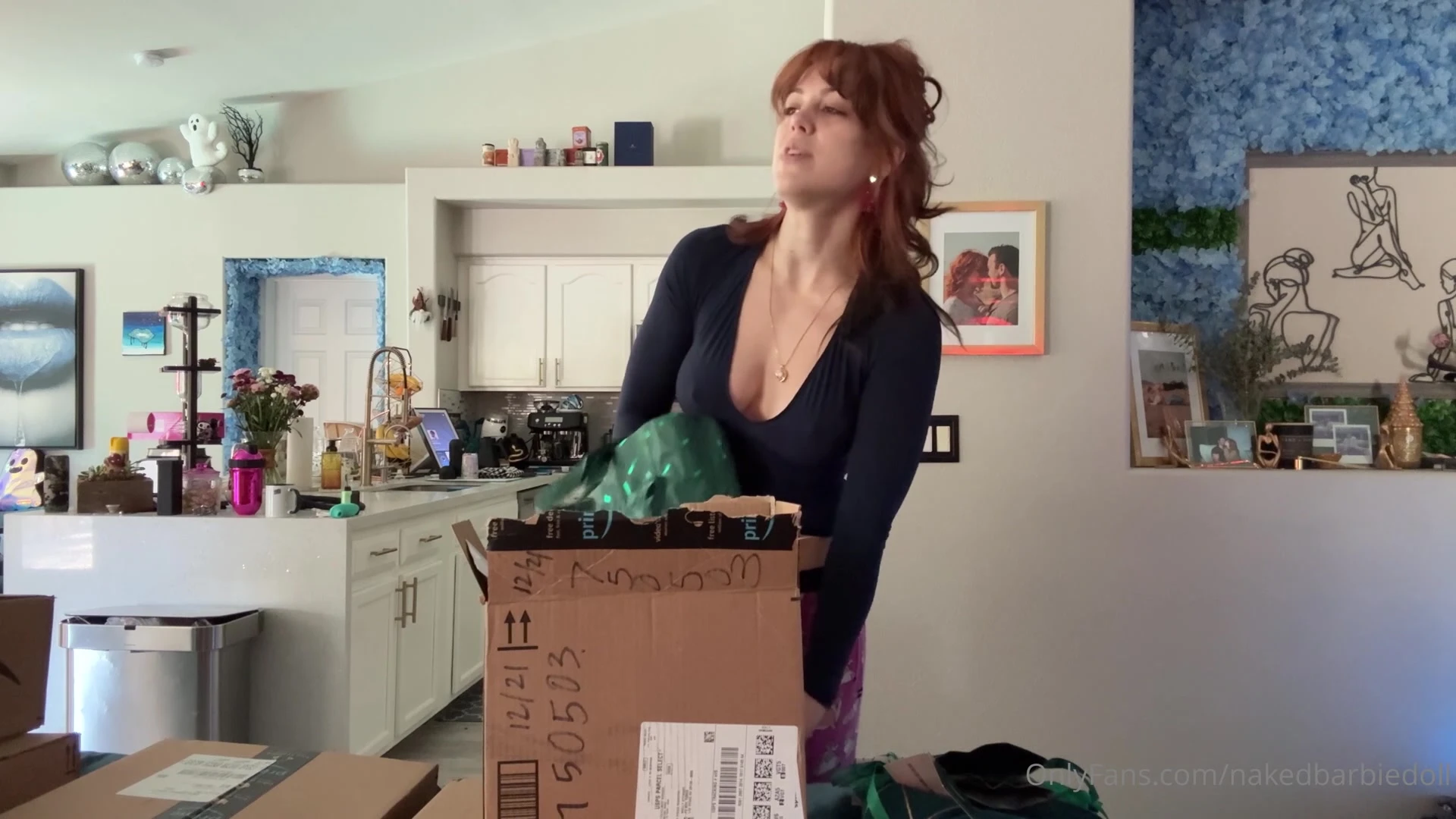 bimbo natural tits Molly Stewart cams FullVID EPIC