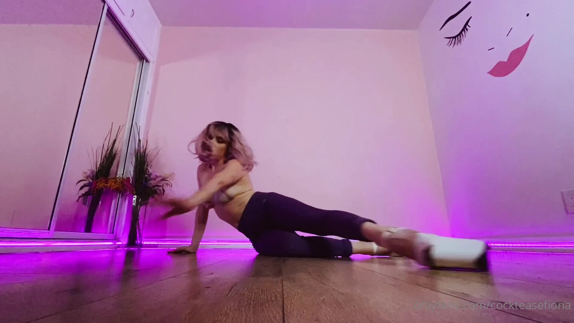 cute caucasian Mama Fiona pussy EPIC