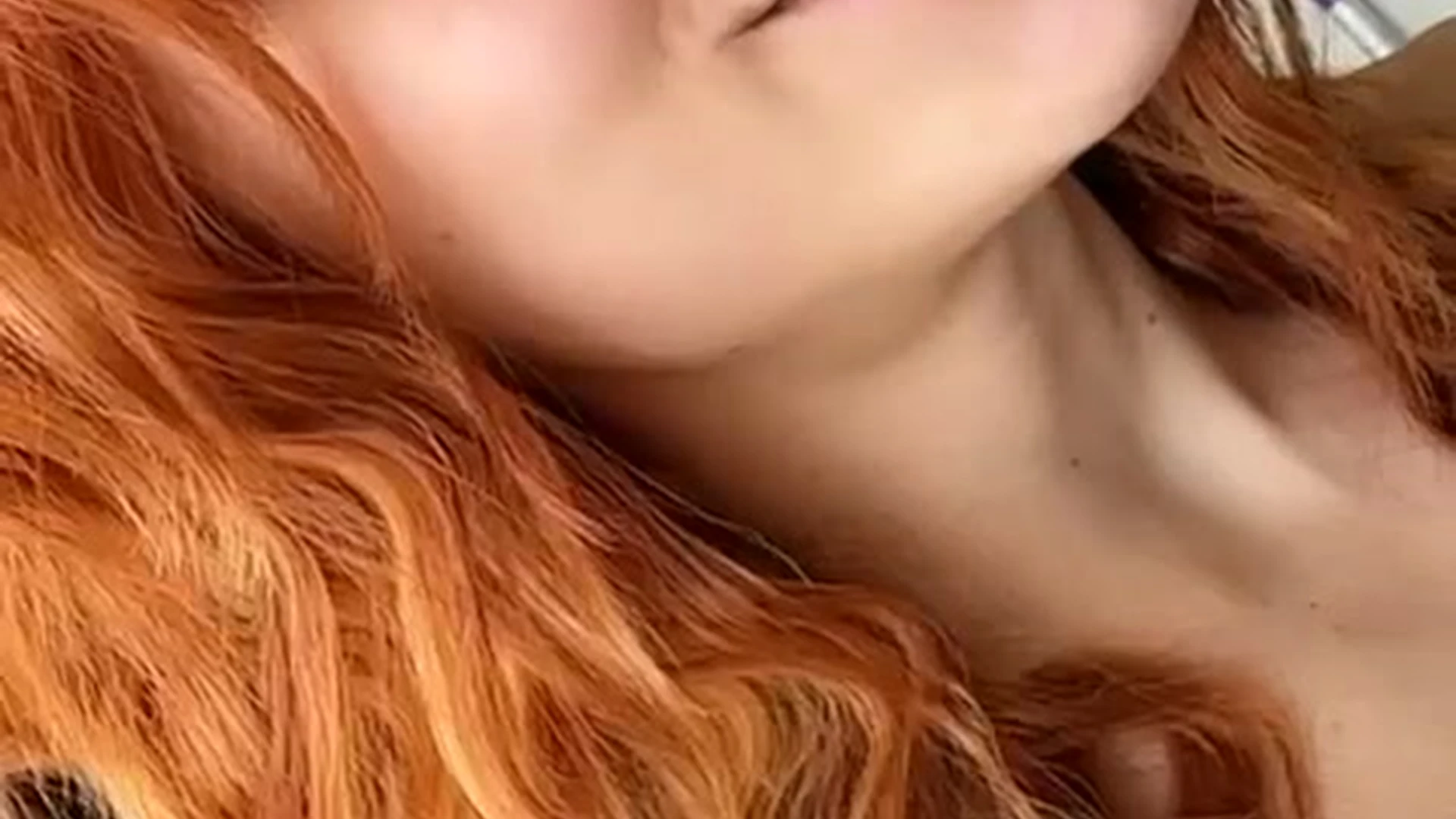 Sensational natural tits Molly Stewart camgirl