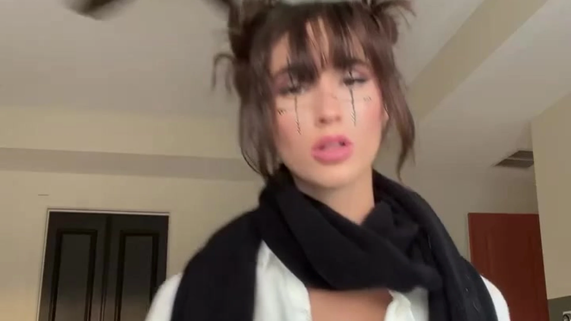 American Natalie Roush collab